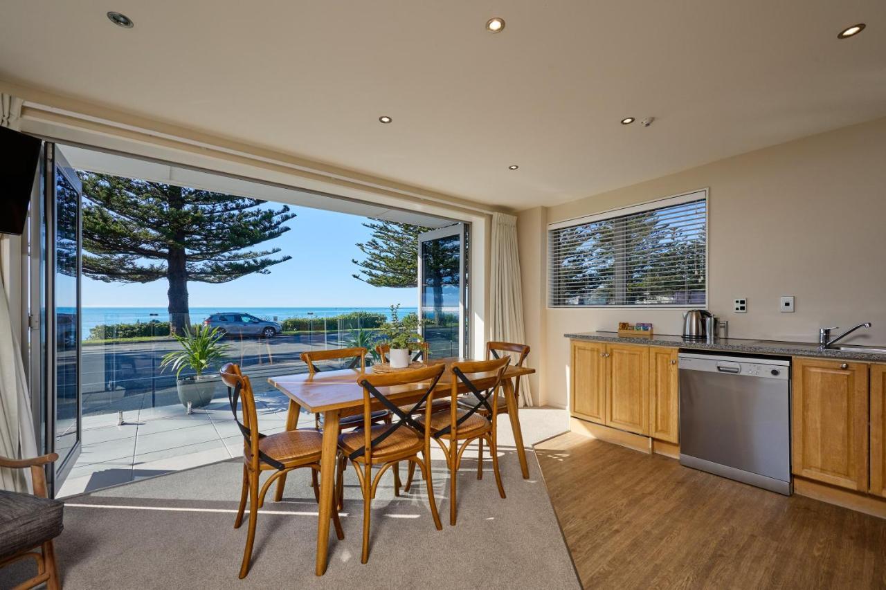 Kaikoura Waterfront Apartments Bagian luar foto