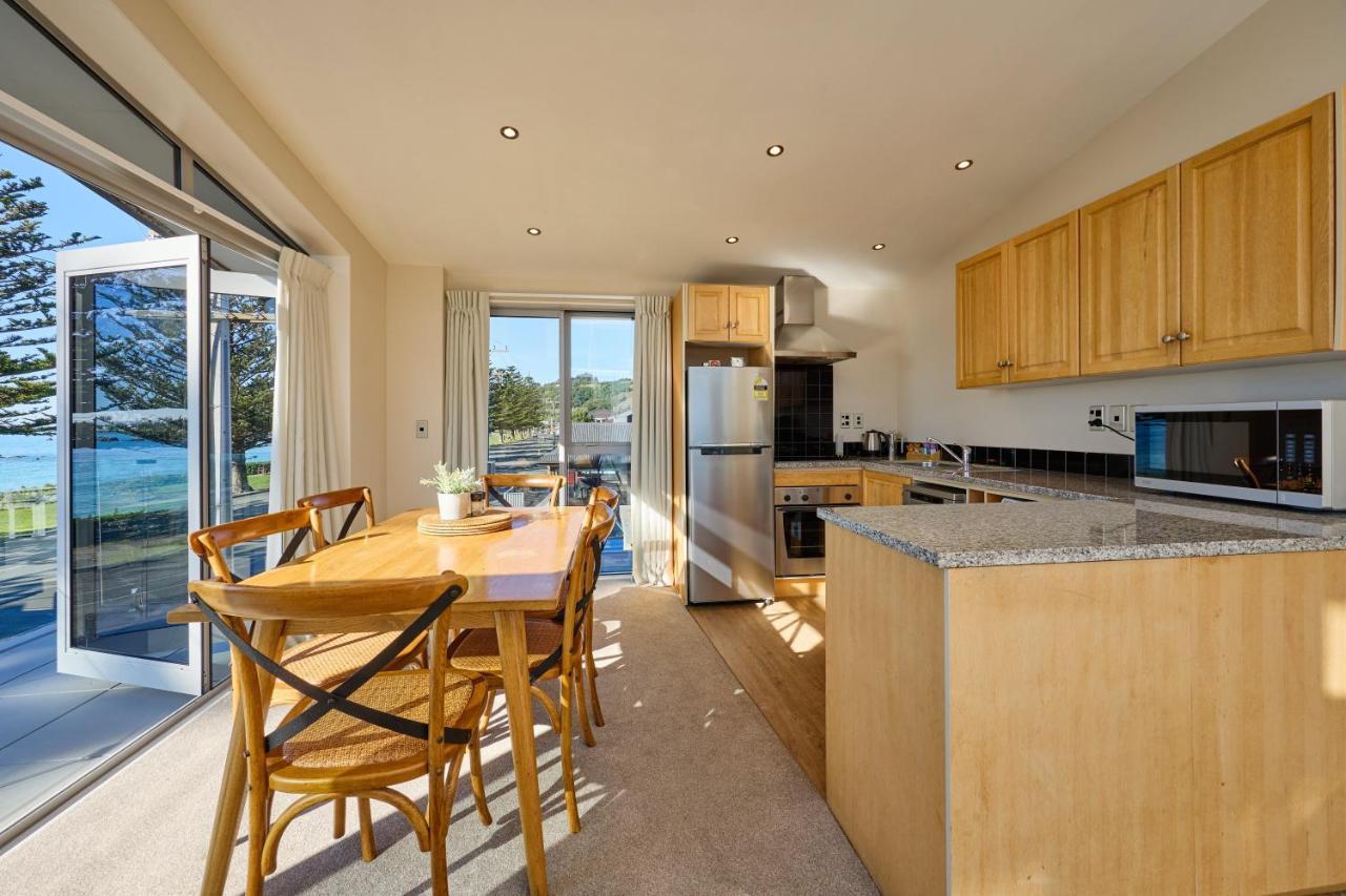 Kaikoura Waterfront Apartments Bagian luar foto